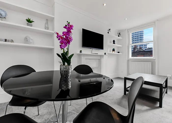 1 Bed Apartment- Marble Arch 5